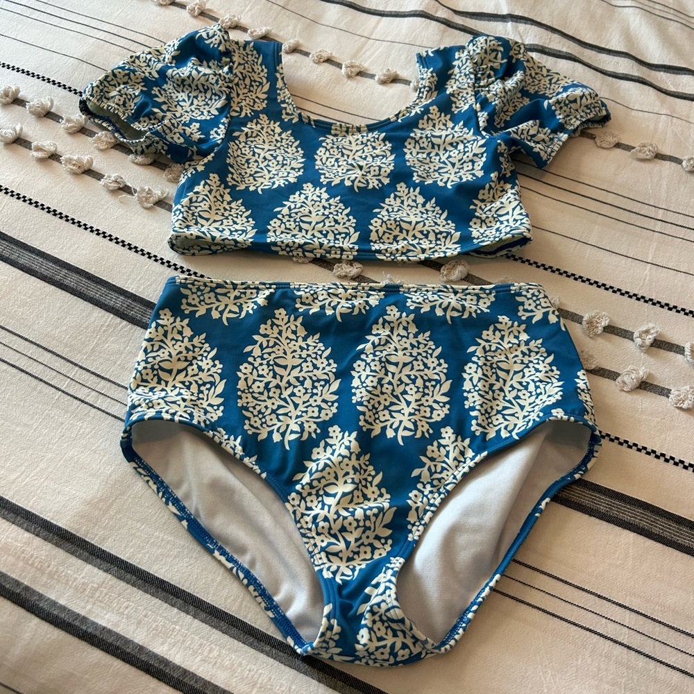 Mini Boden Blue and White Patterned Bikini Set size 11/12